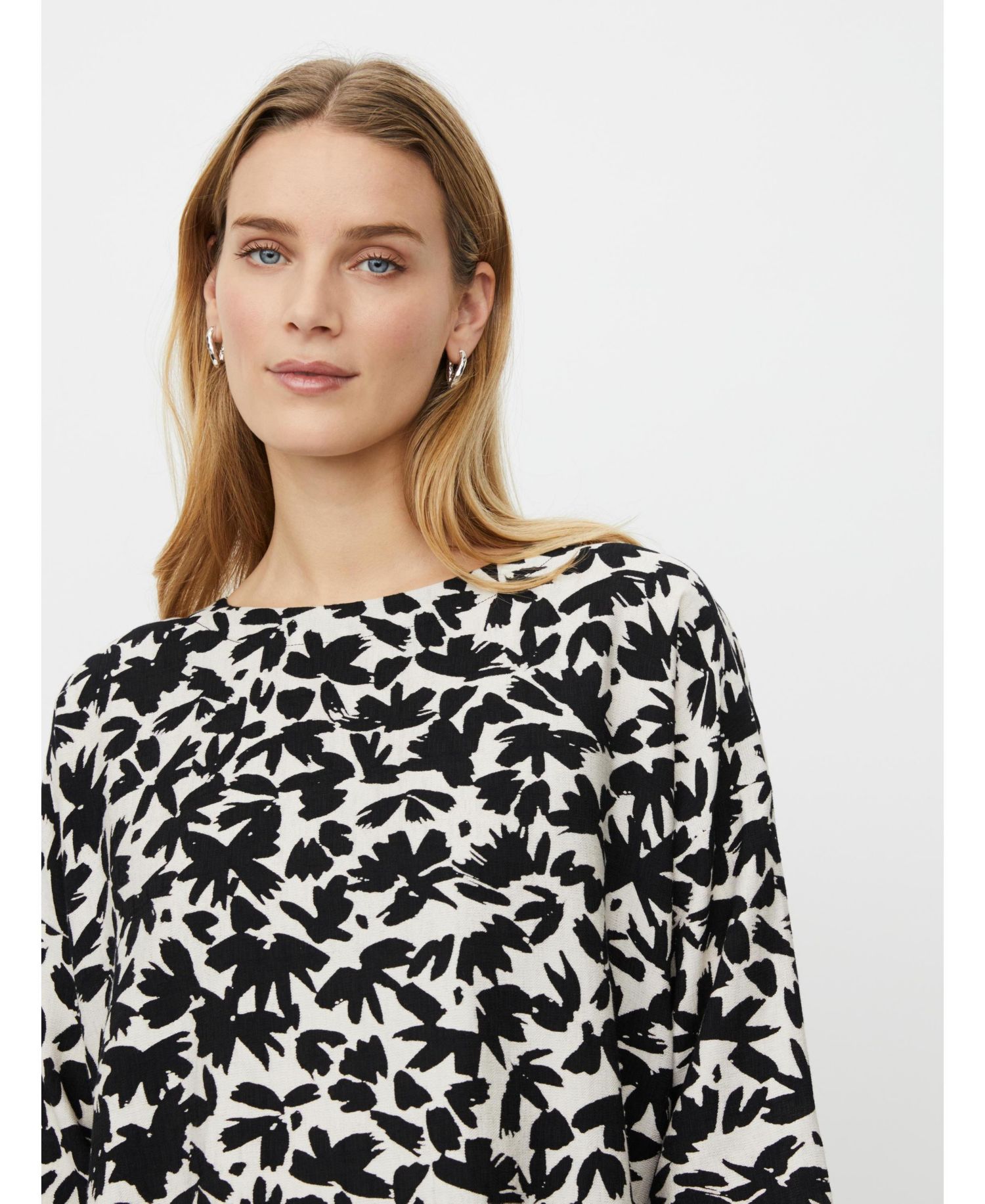 Women's MaBecca Boat Neck Top