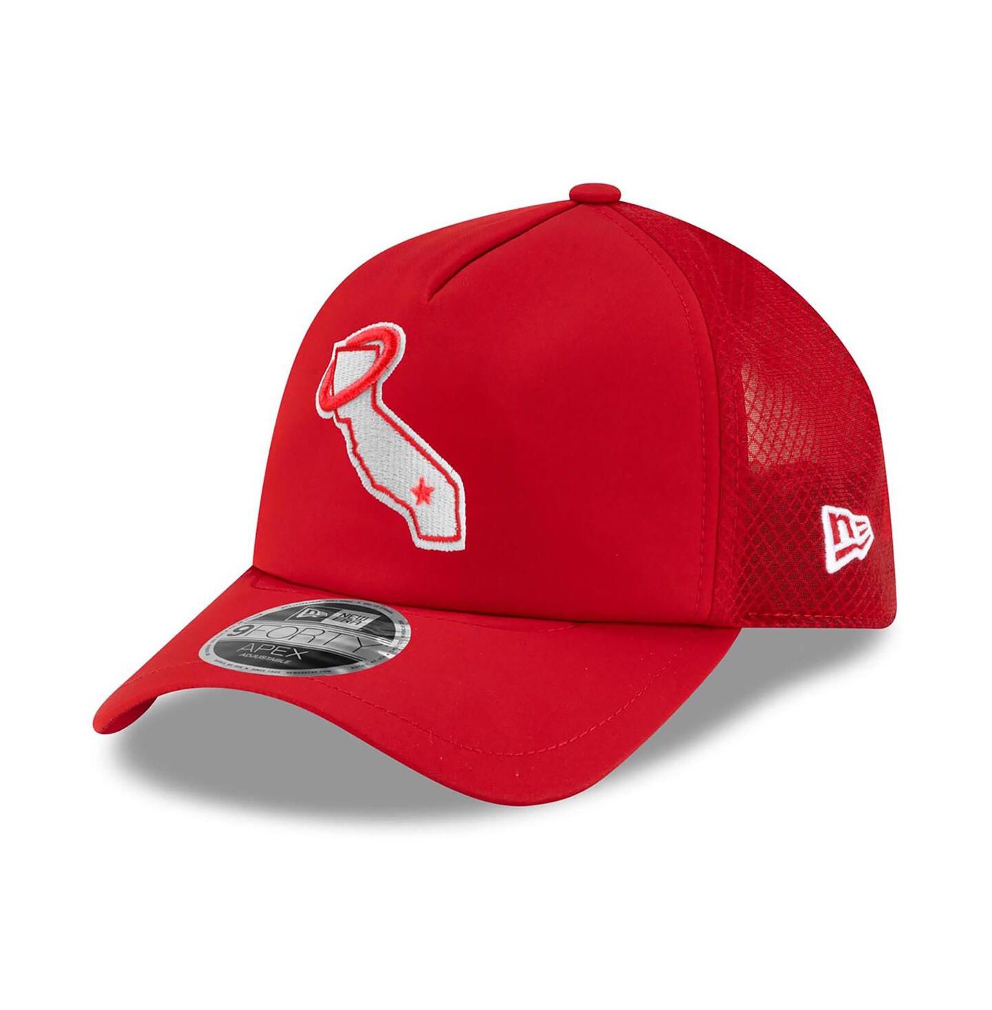 Мужская кепка New Era Red Los Angeles Angels 2026 Batting Practice Alternate Apex 9FORTY Adjustable Hat — фото 1