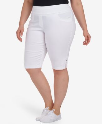 Plus Size Solid Color Tech Stretch Skimmer Shorts