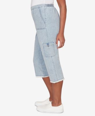 Plus Size Out of the Blue Fringe Denim Patch Pocket Capri Pants