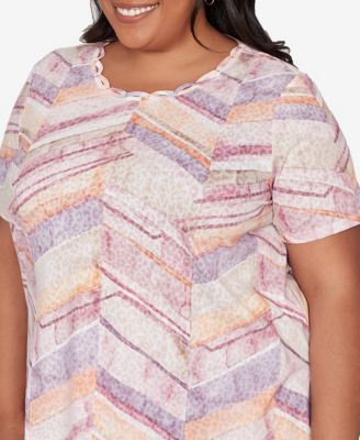 Plus Size Vintage Charm Chevron Geometric Crewneck T-Shirt