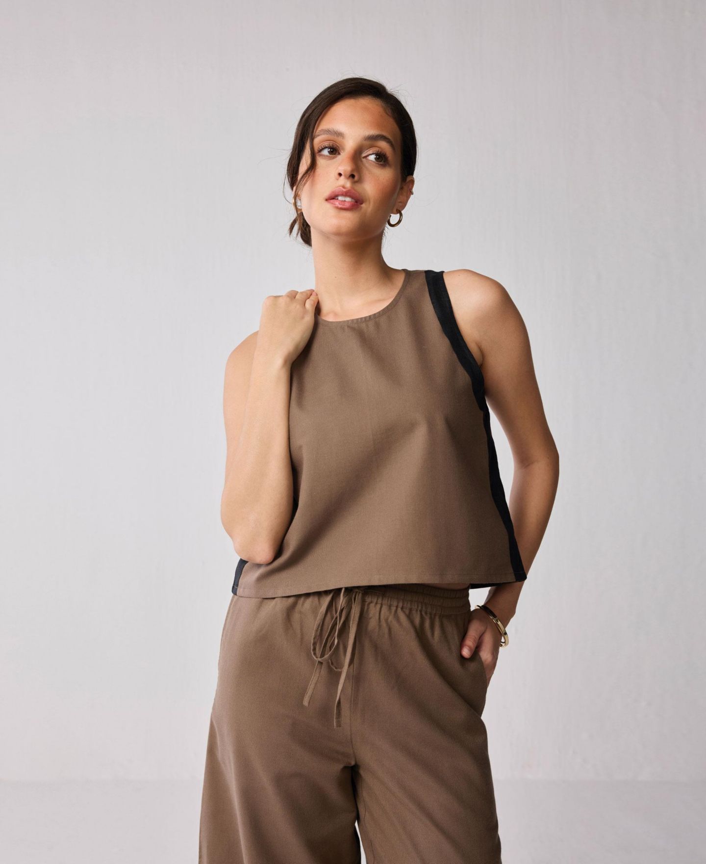 Женский топ Reistor Sleeveless Colorblock — фото 10
