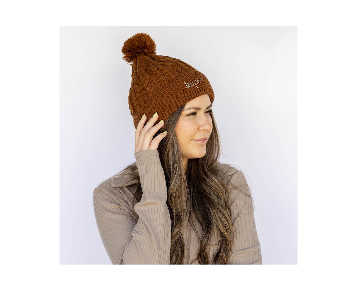 Women's Cable Knit Pom-Pom Beanie