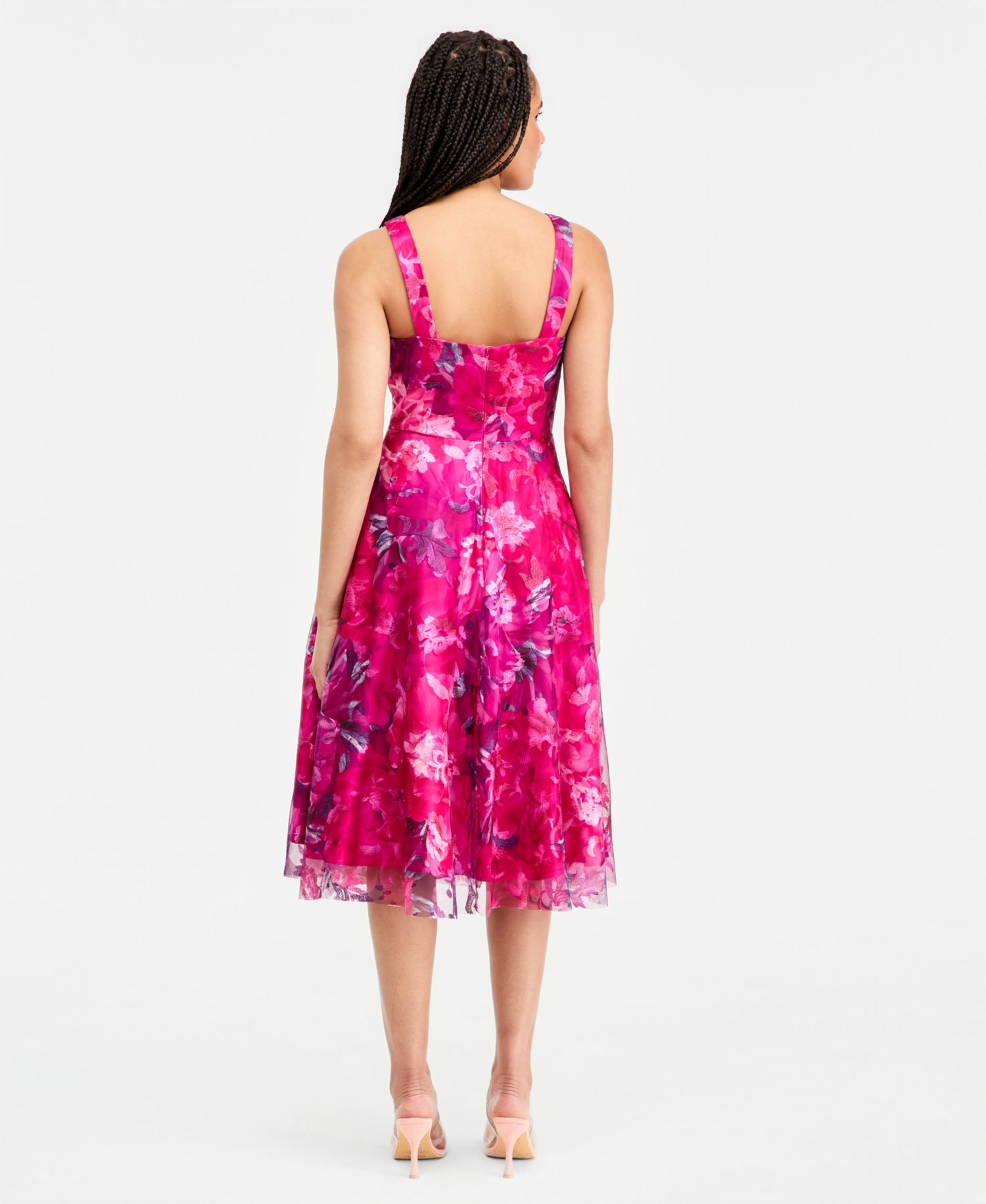 Women's Sleeveless V-Neck Dress