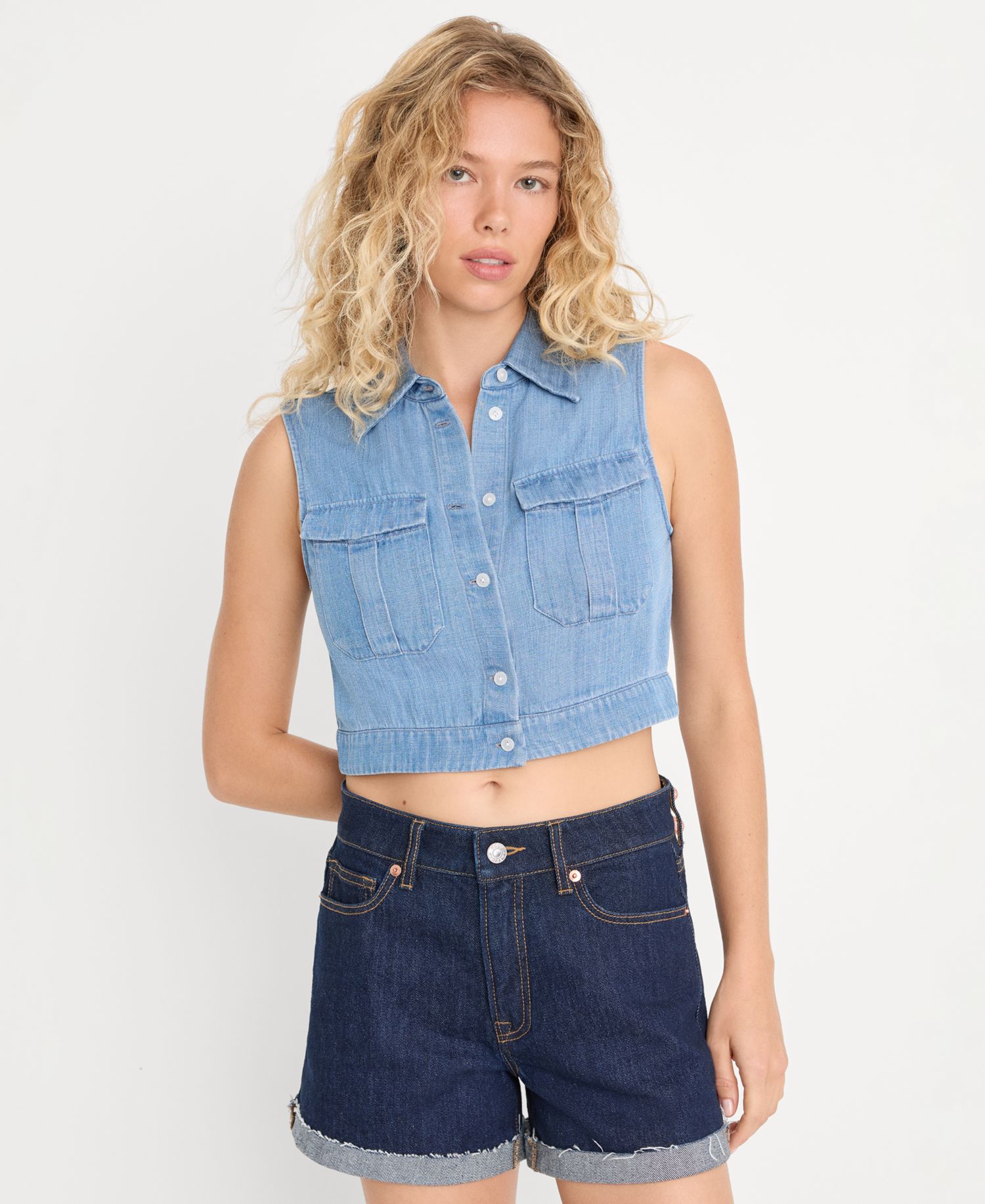 Women's Denim Sleeveless Button-Up Top