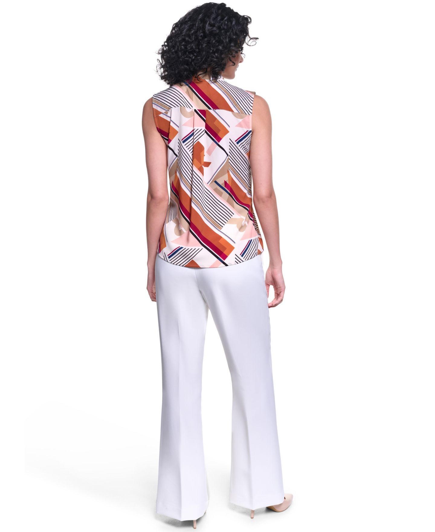 Женская блузка KARL LAGERFELD PARIS Sleeveless Printed Tie-Neck Blouse, цвет: Бисквитный / Сиена разноцветный — фото 5