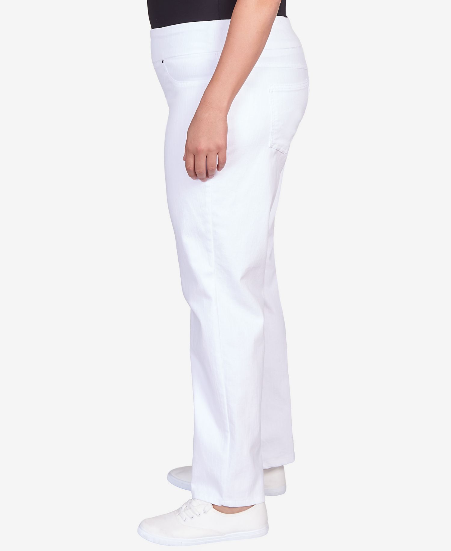 Plus Size Mid-Rise Pull-On Jeans