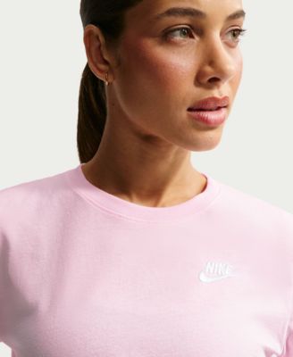 Women's   Sportswear Club Essentials   T-Shirt