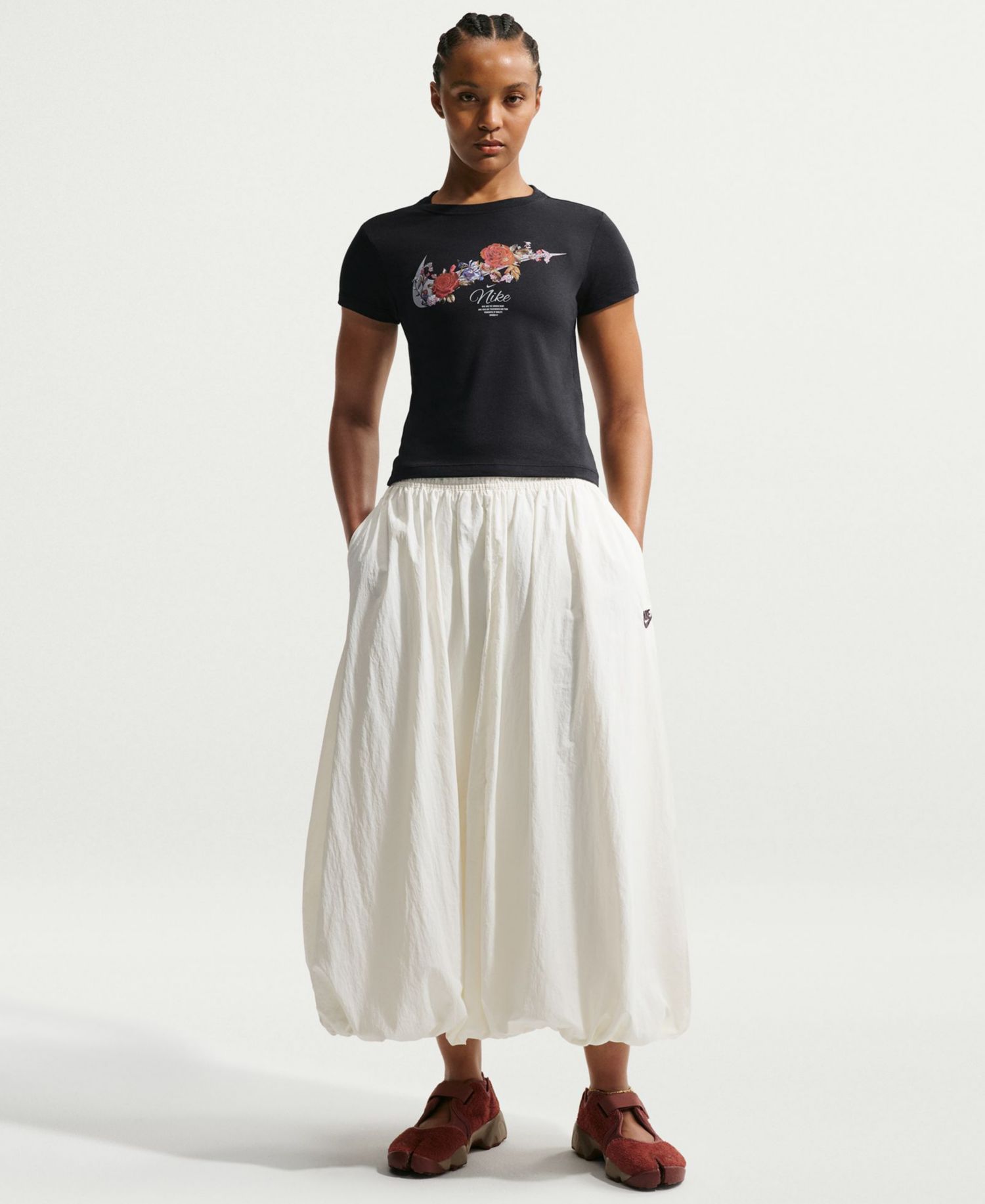 Women's Sportswear Chill Knit Women's Slim Cropped T-Shirt