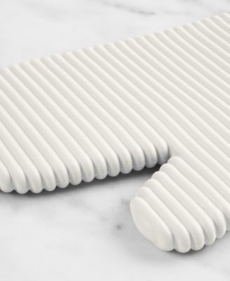 Ribbed Soft Silicone 2-Pc. Oven Mitt Set