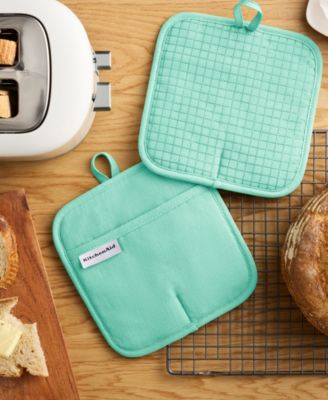 Gourmet Series Gridlines Pot Holder Set, Pack of 2