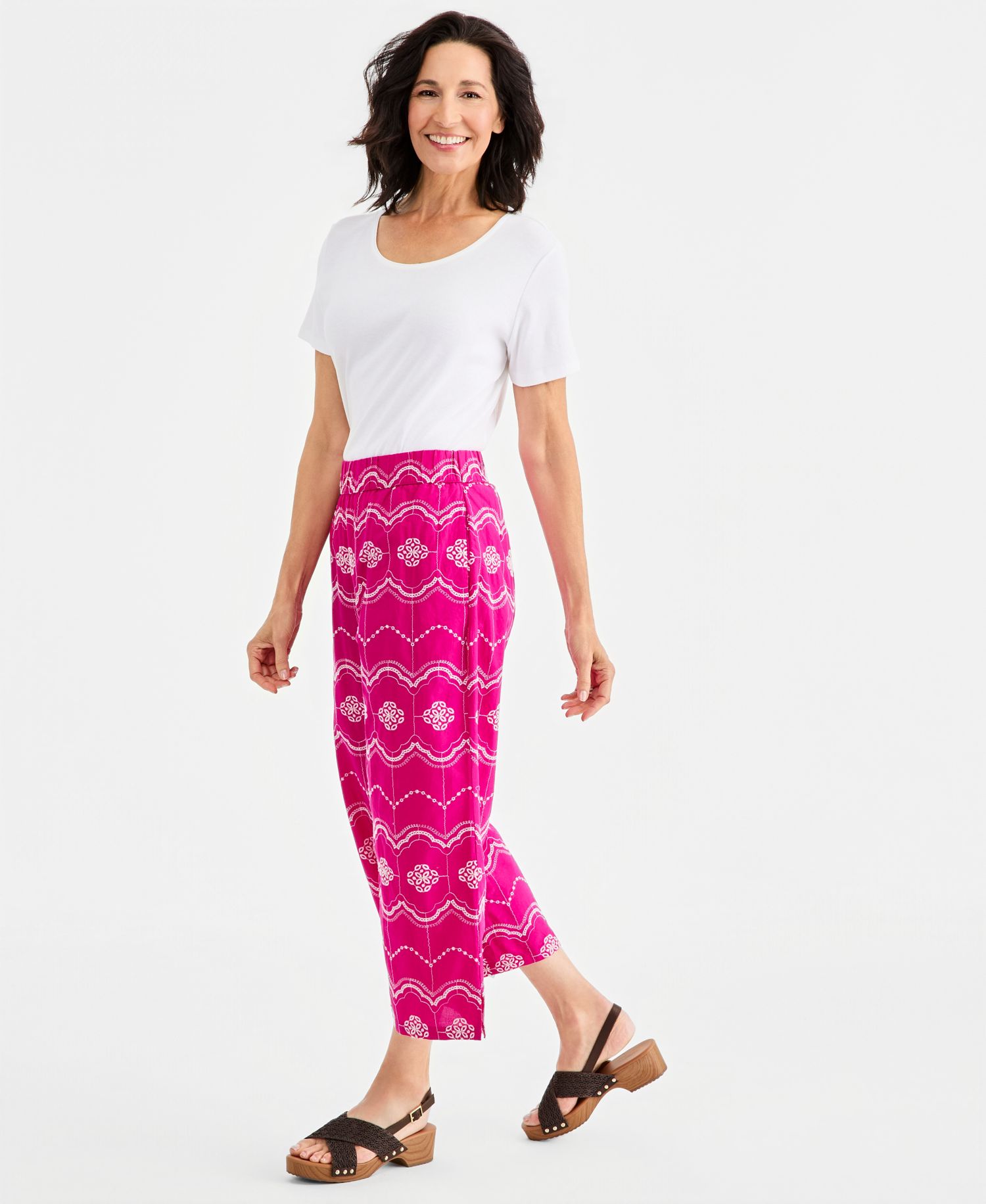 Women's Cotton Embroidered-Eyelet Capri Pants