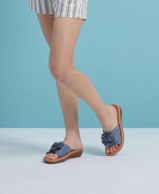 Women's Casmyn Slide Sandals