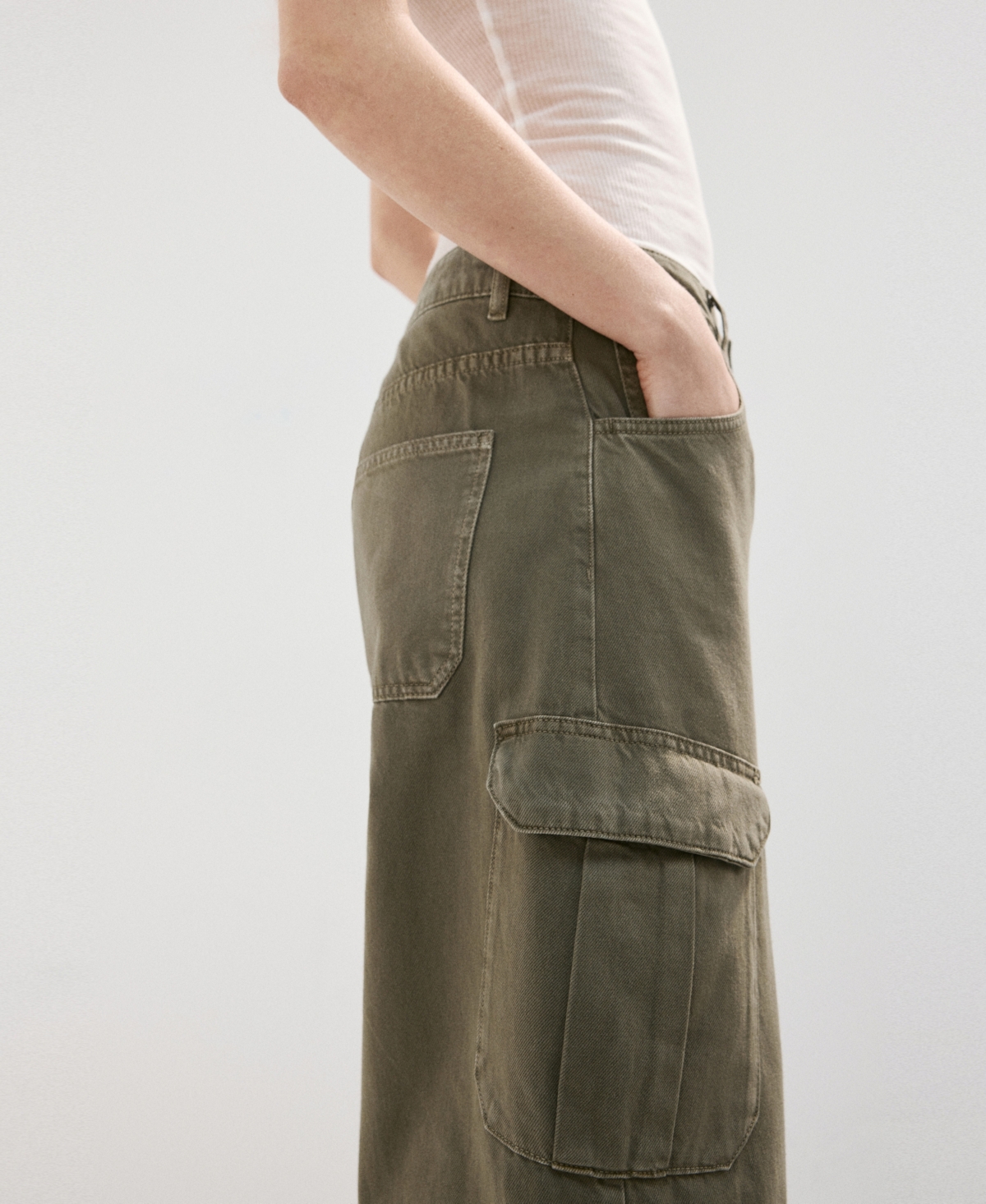 Mango Women's Pocket Cargo Jeans