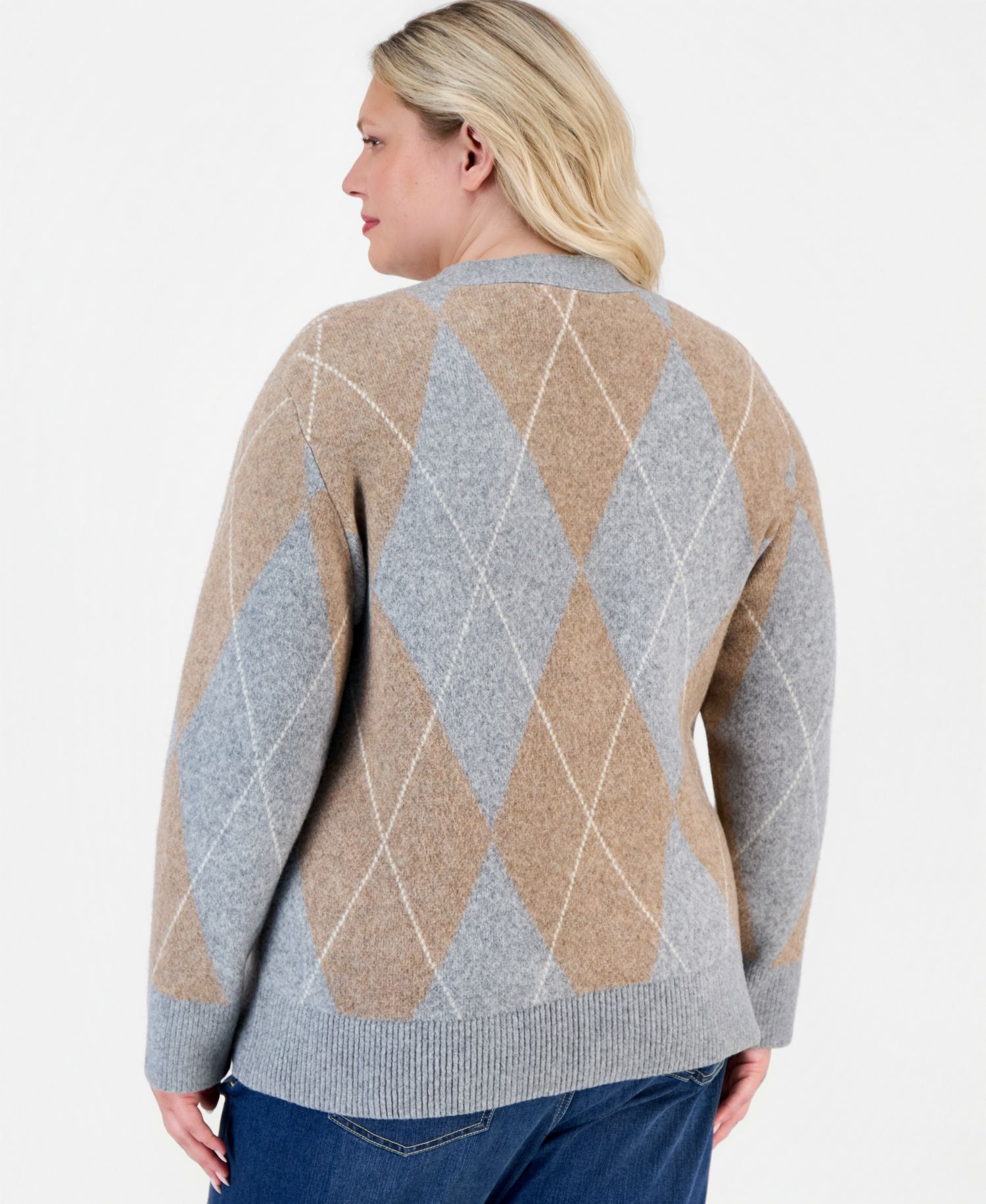Plus Size Argyle V-Neck Cardigan