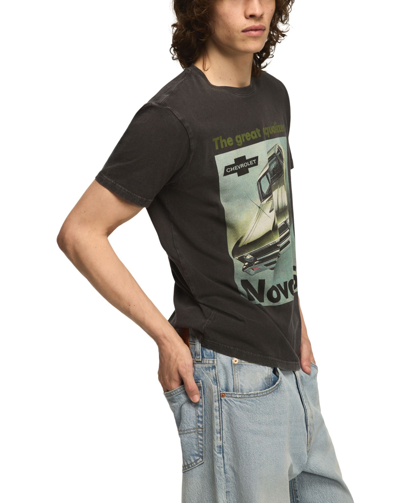 Мужская футболка Lucky Brand Cheverlot Nova Graphic, цвет: Угольно-чёрный — фото 2