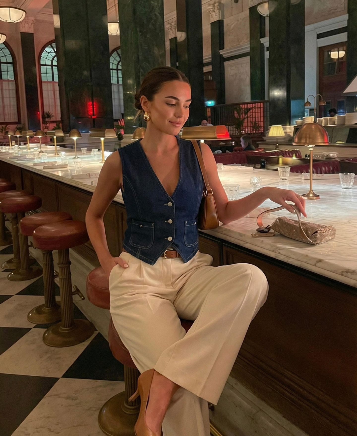 Женский жилет Modenaire Denim Button-Front Patch Pocket, цвет: Тёмный индиго — фото 8