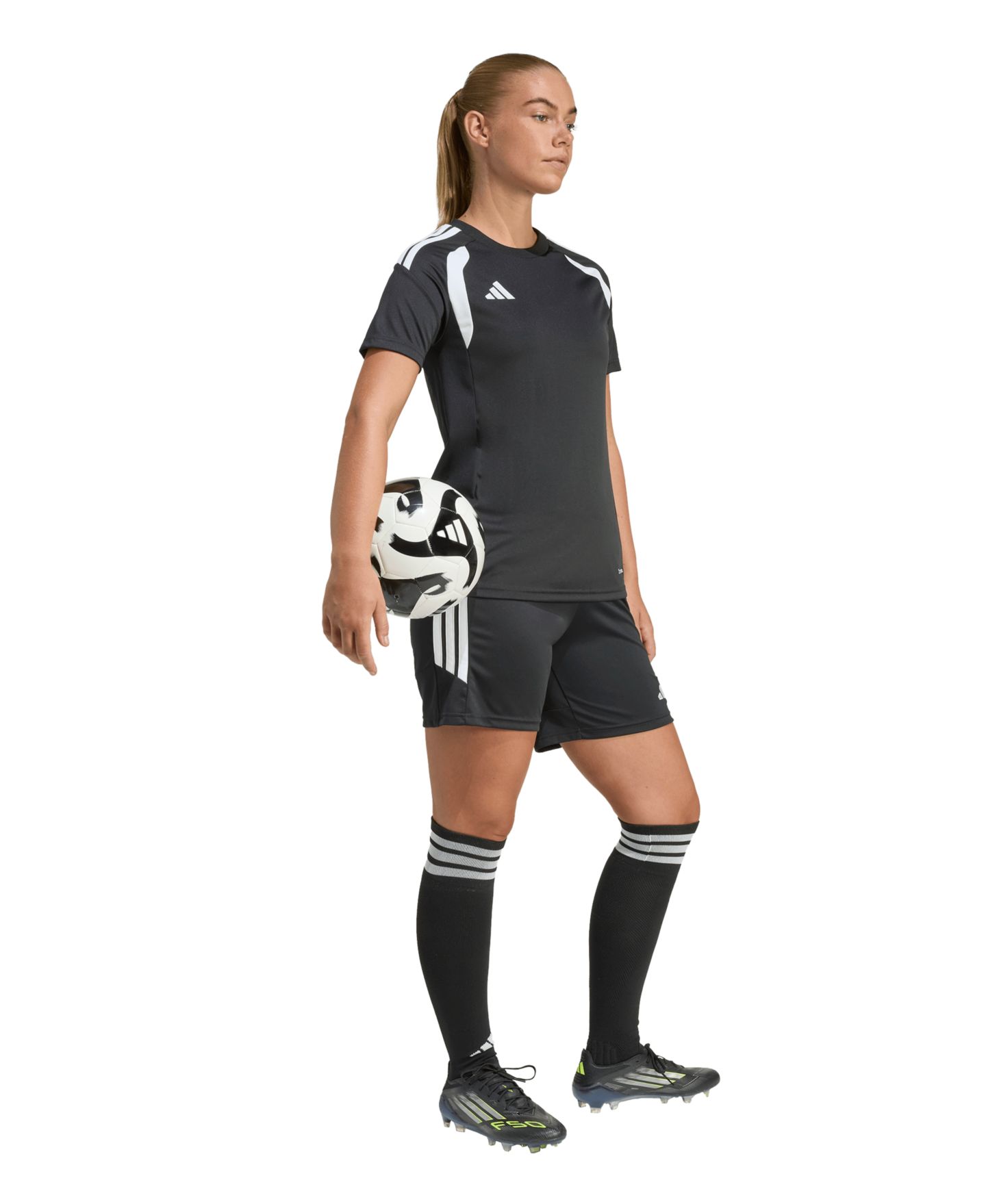 Женская футболка adidas Tiro 26 League Soccer Jersey T-Shirt, цвет: Чёрный / Белый — фото 5
