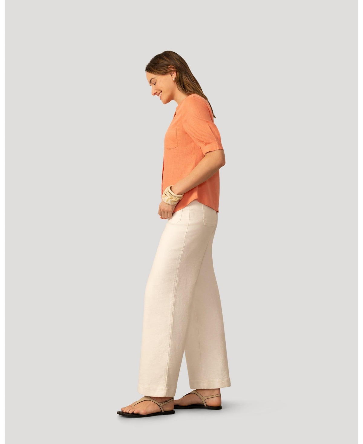 Cable & Gauge Women's and Linen Blend Button Front Top