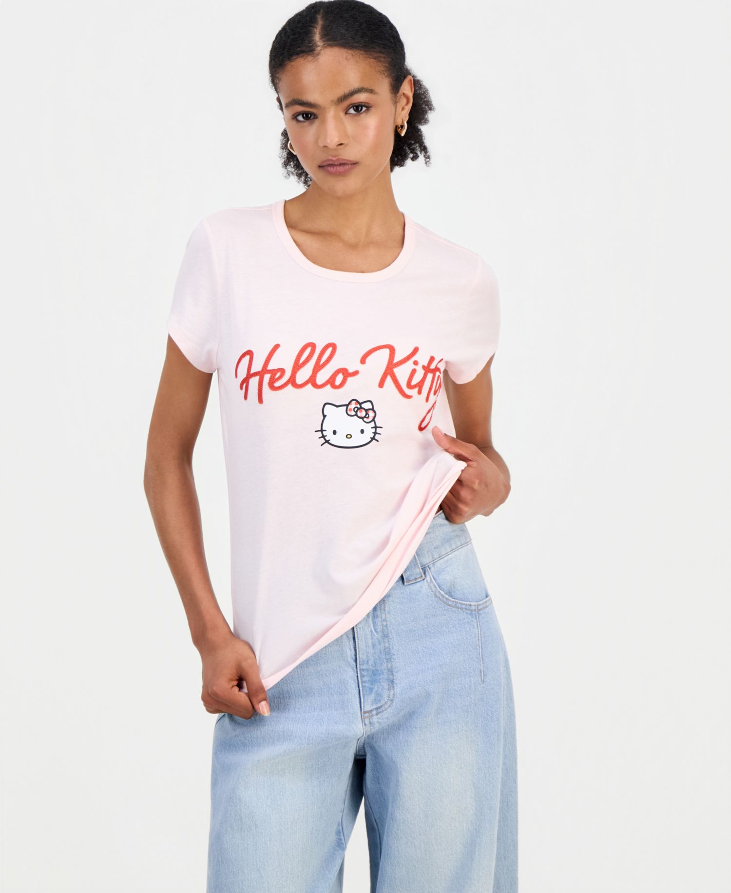 Juniors' Hello Kitty Graphic T-Shirt
