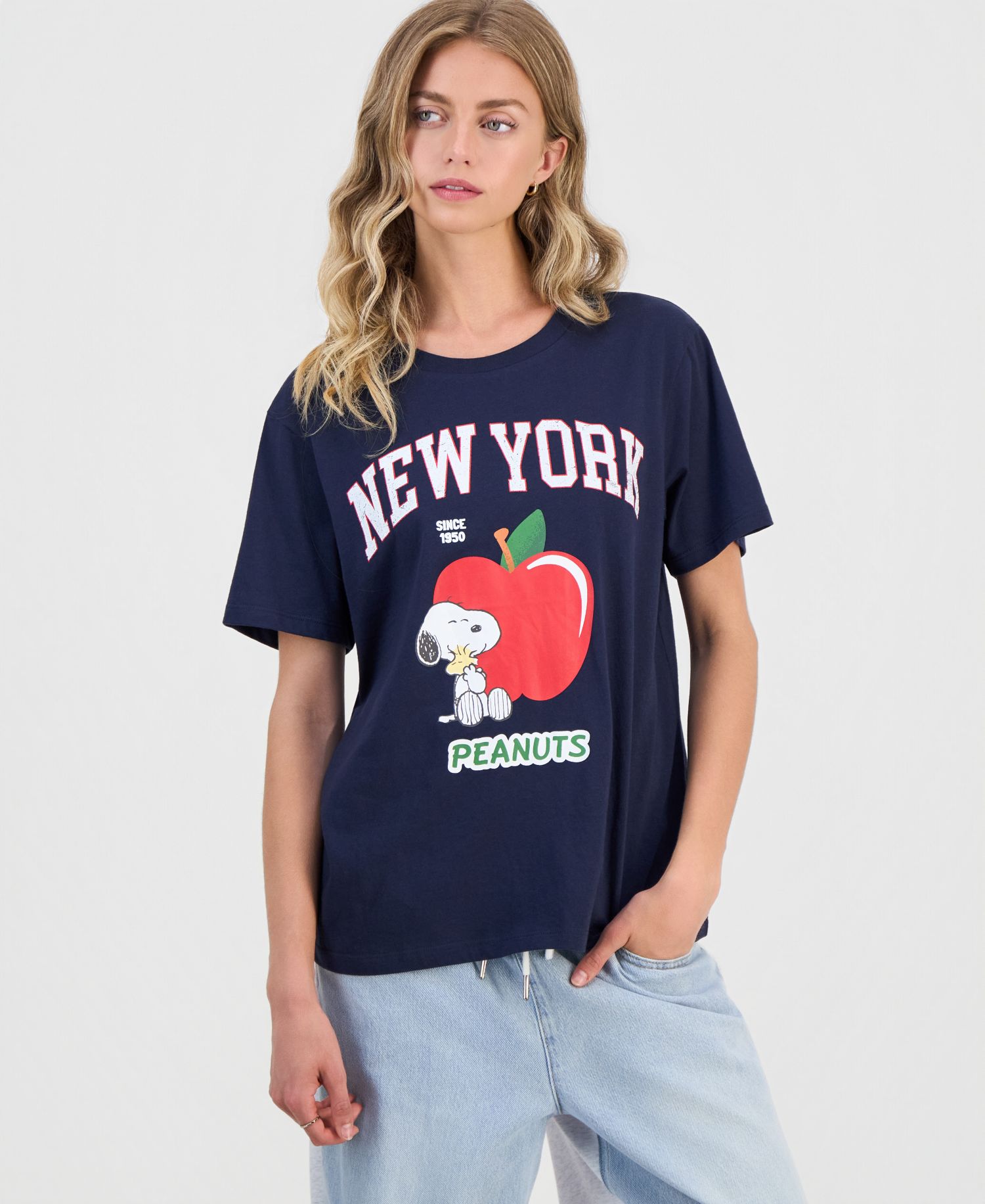 Juniors' New York Snoopy Graphic T-Shirt