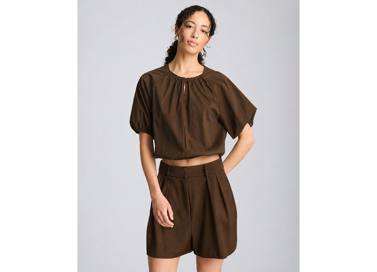 Women's Shirred Crewneck Cropped Bubble Blouse