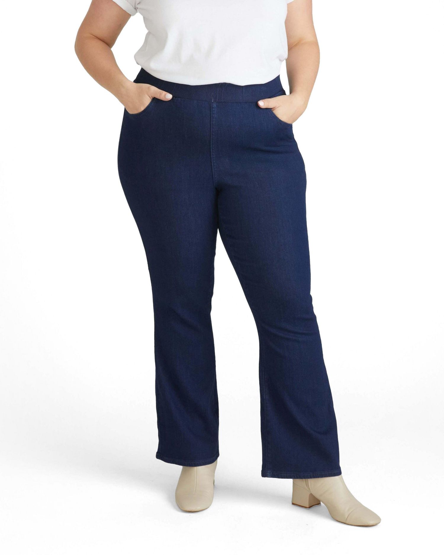 Women's Plus Size Comfort Denim Bootcut Jeans