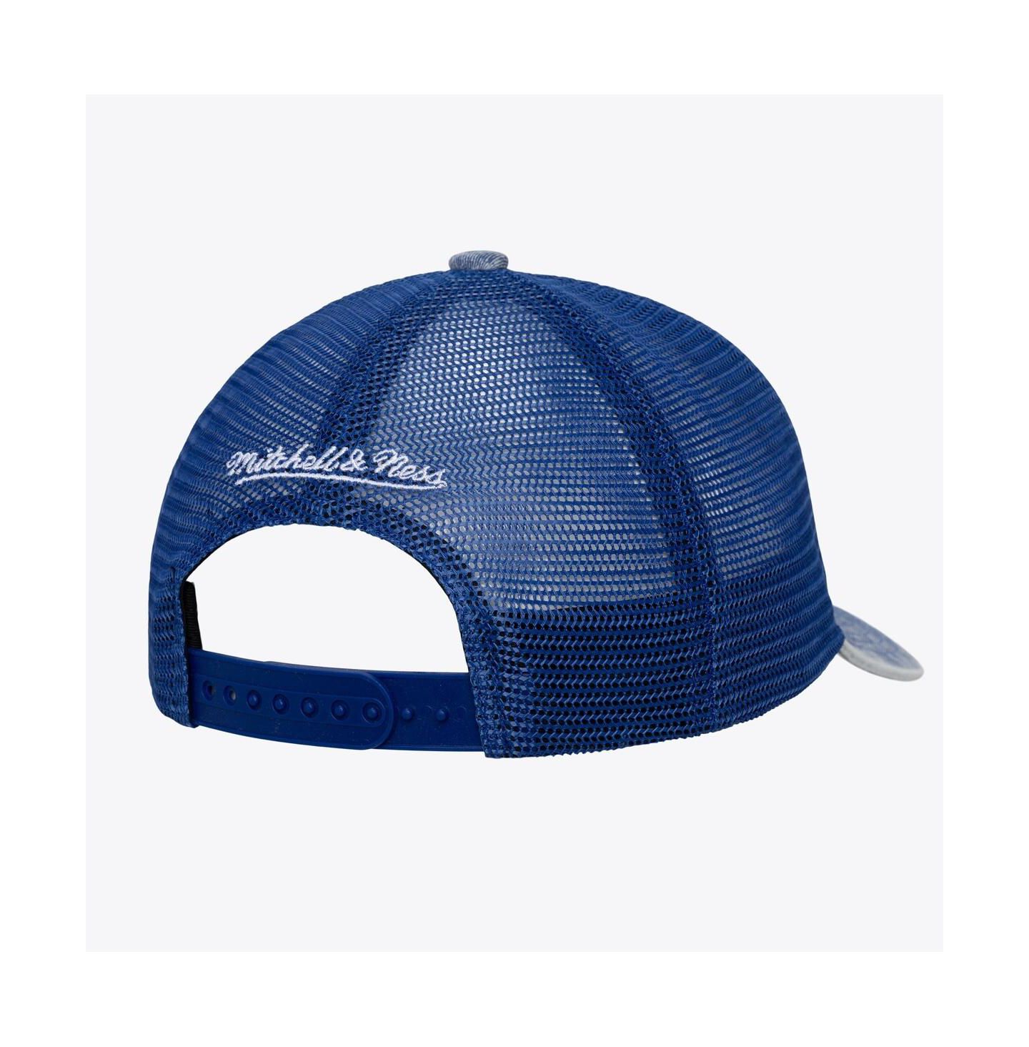 Кепка Mitchell & Ness Blue Atlanta Braves Cooperstown Gameday Adjustable Trucker Hat — фото 2