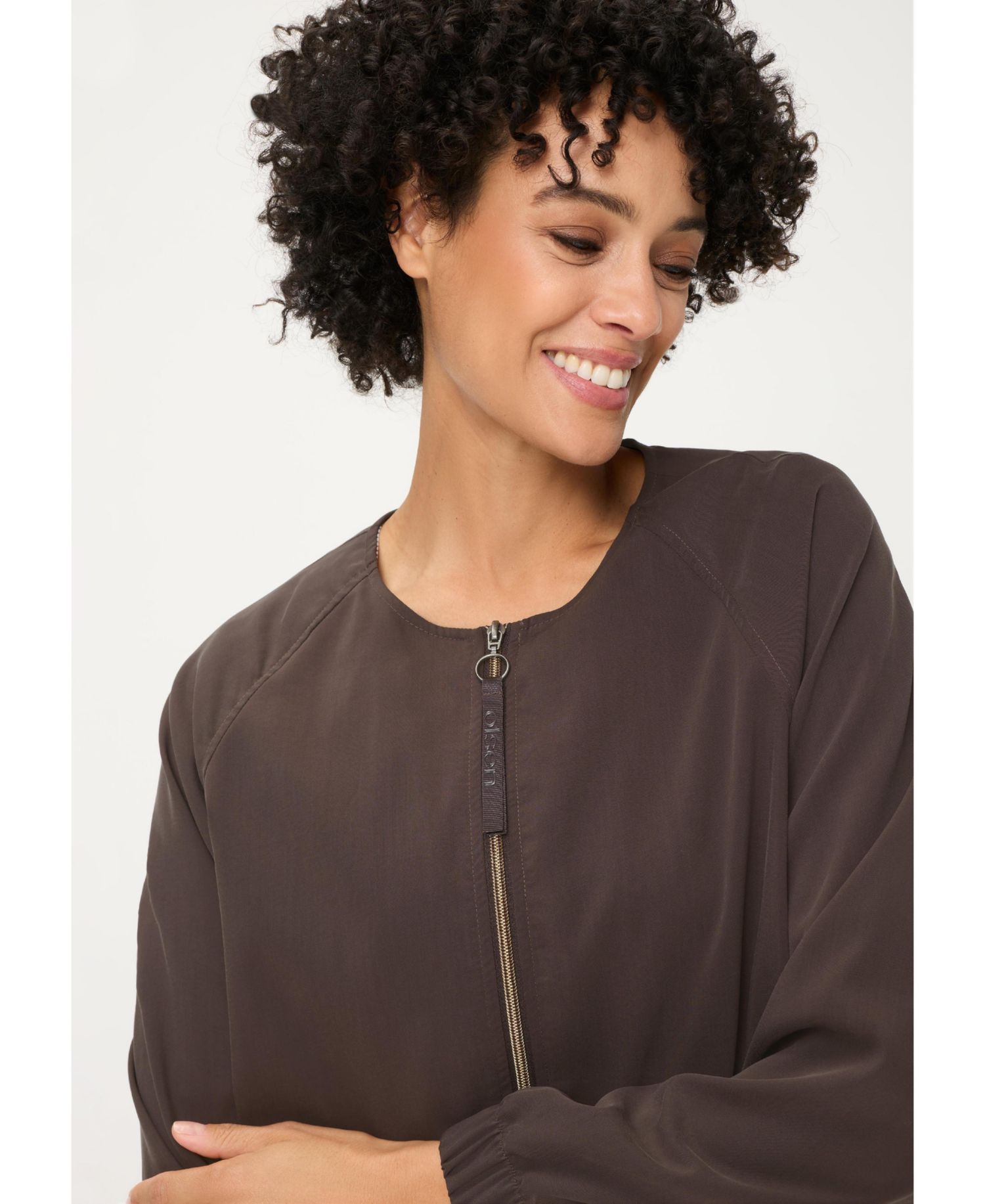 Women's Collarless Jacket