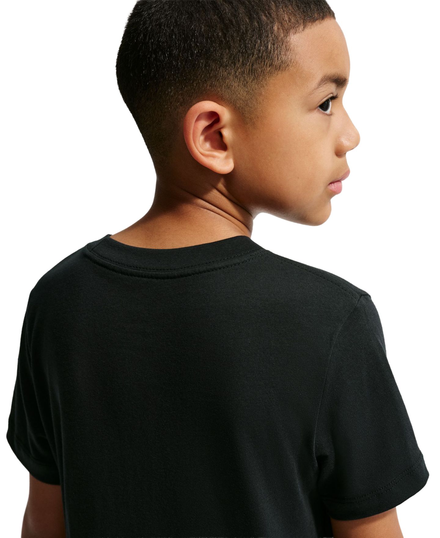 Футболка Nike Sportswear Short-Sleeve T-Shirt для мальчиков, цвет: Чёрный — фото 4