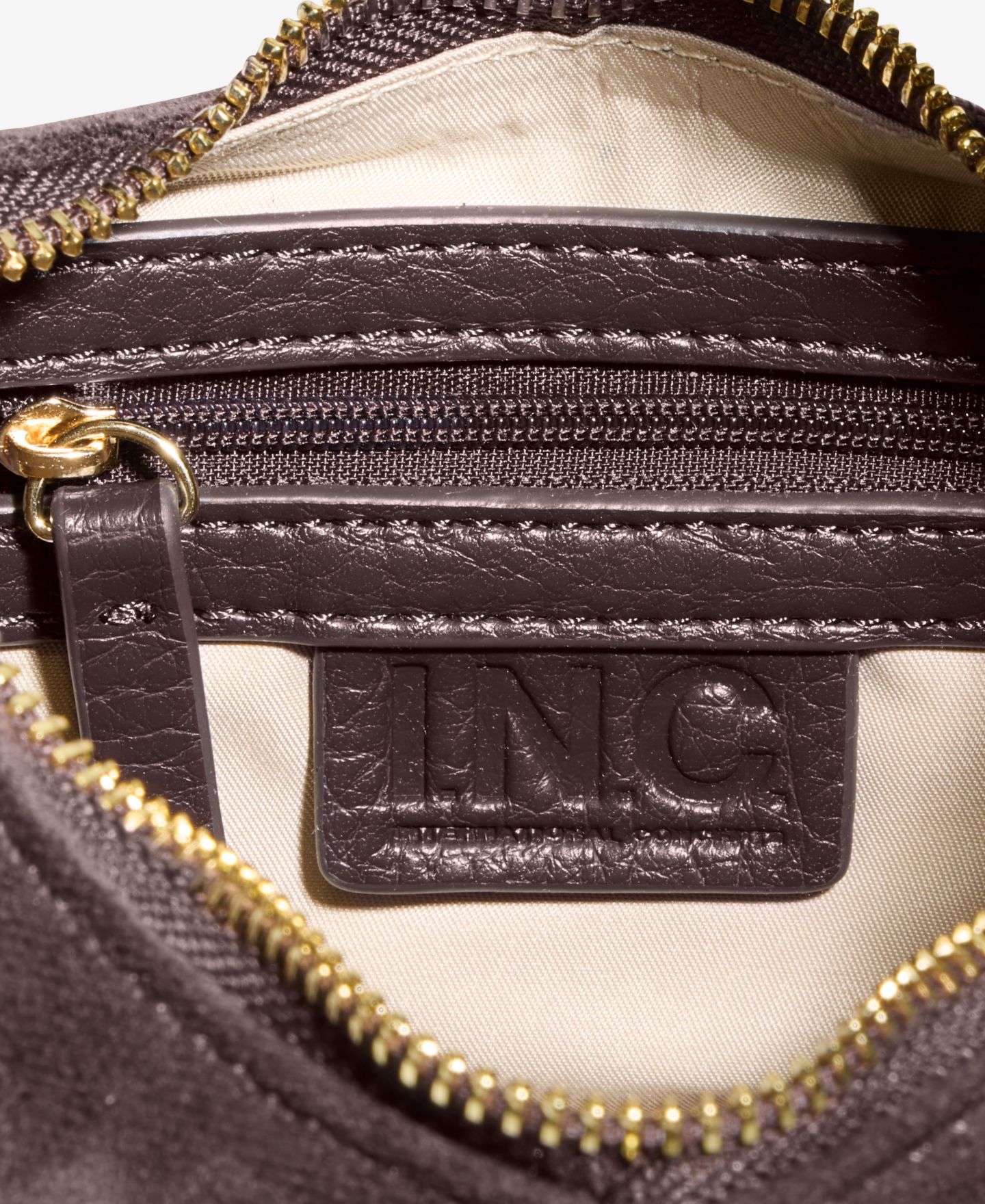 Женская сумка I.N.C. International Concepts Nyrah Mini Suede Hobo, цвет: Шоколадный сливовый — фото 7