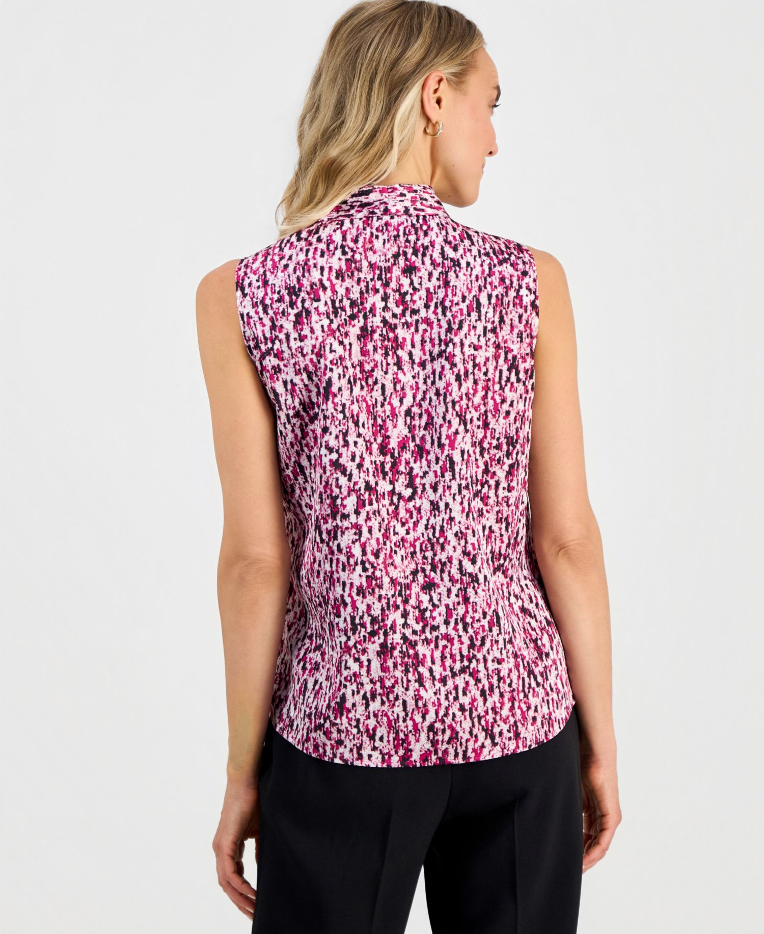 Women's Printed V-Neck Inverted-Pleat Blouse