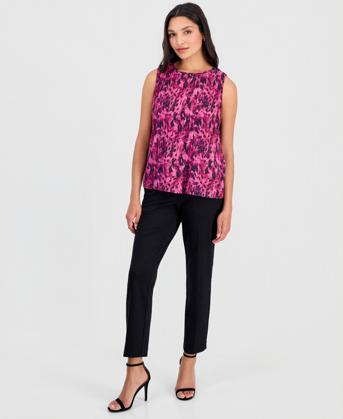 asper Women's Printed Crewneck Sleeveless Pleated Blouse