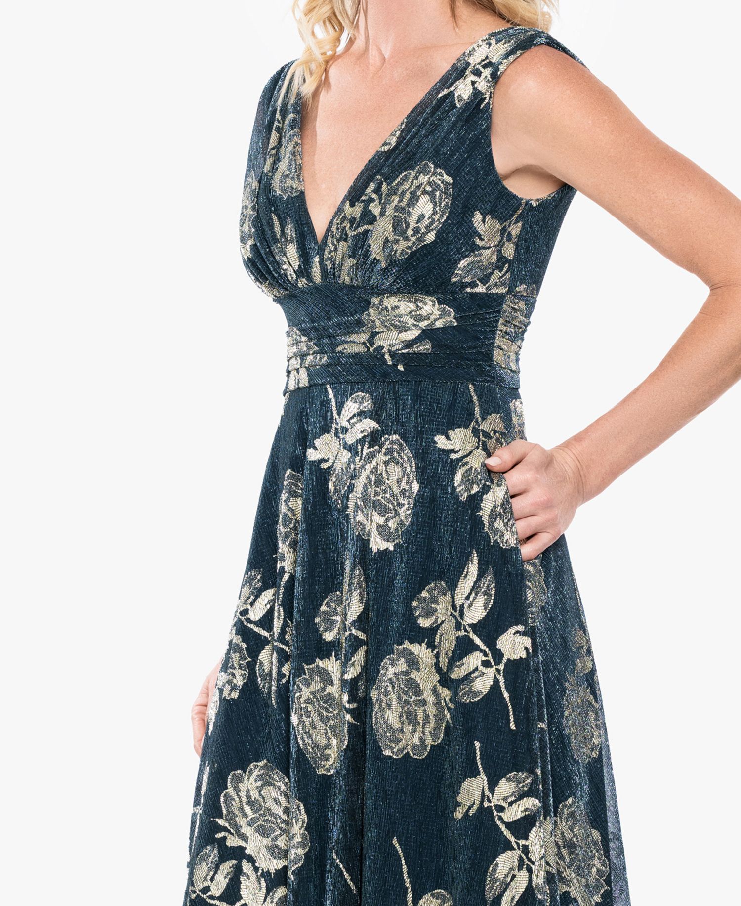Women's Sleeveless V-Neck Metallic Floral Gown