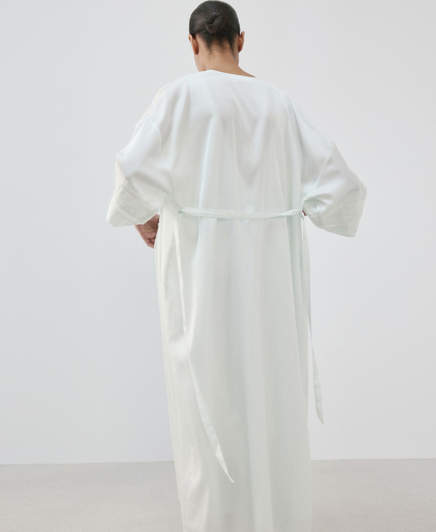 Women's Embroidery And Bow Satin Robe