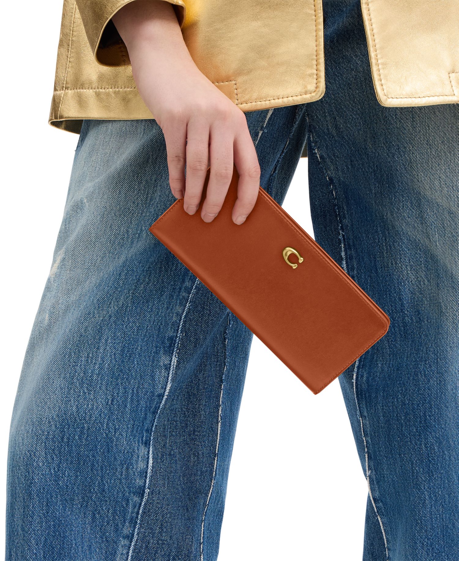 Essential Slim Leather Wallet
