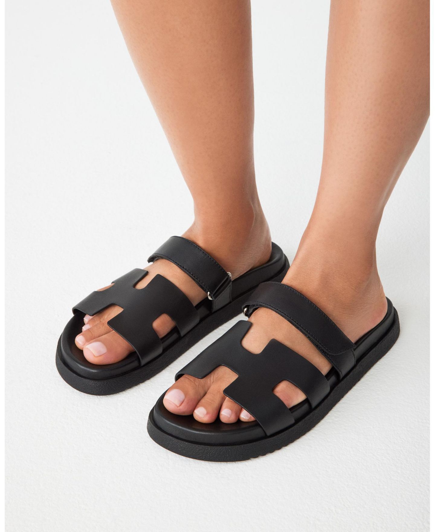 Женские сандалии Steve Madden Mayven Footbed Slide, цвет: Чёрный кожаный — фото 2