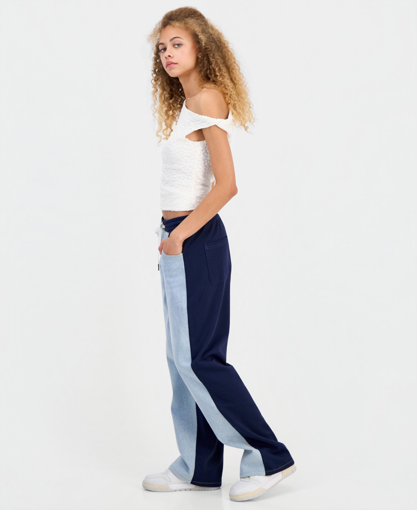 Женские джинсы FVR DRM Juniors' Hybrid Denim Wide Leg Sweatpants, цвет: Варёный / Пыльный синий — фото 6
