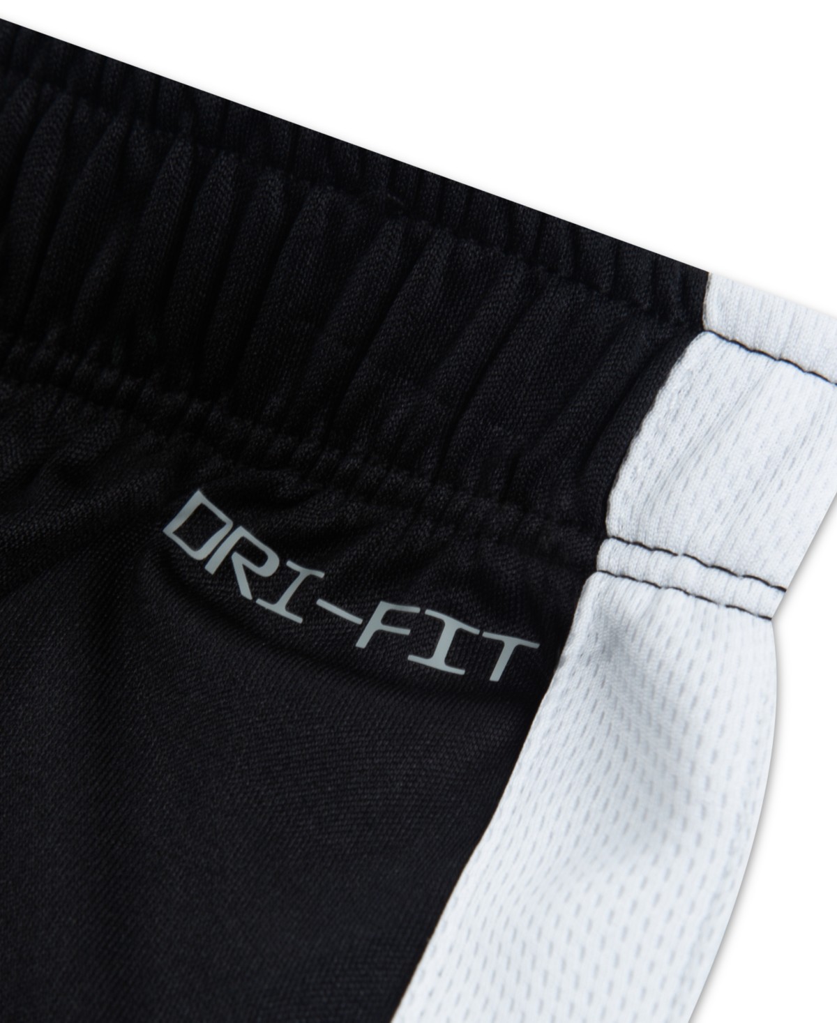 Детский комплект для мальчиков Nike футболка и шорты, 2 предмета — фото 1