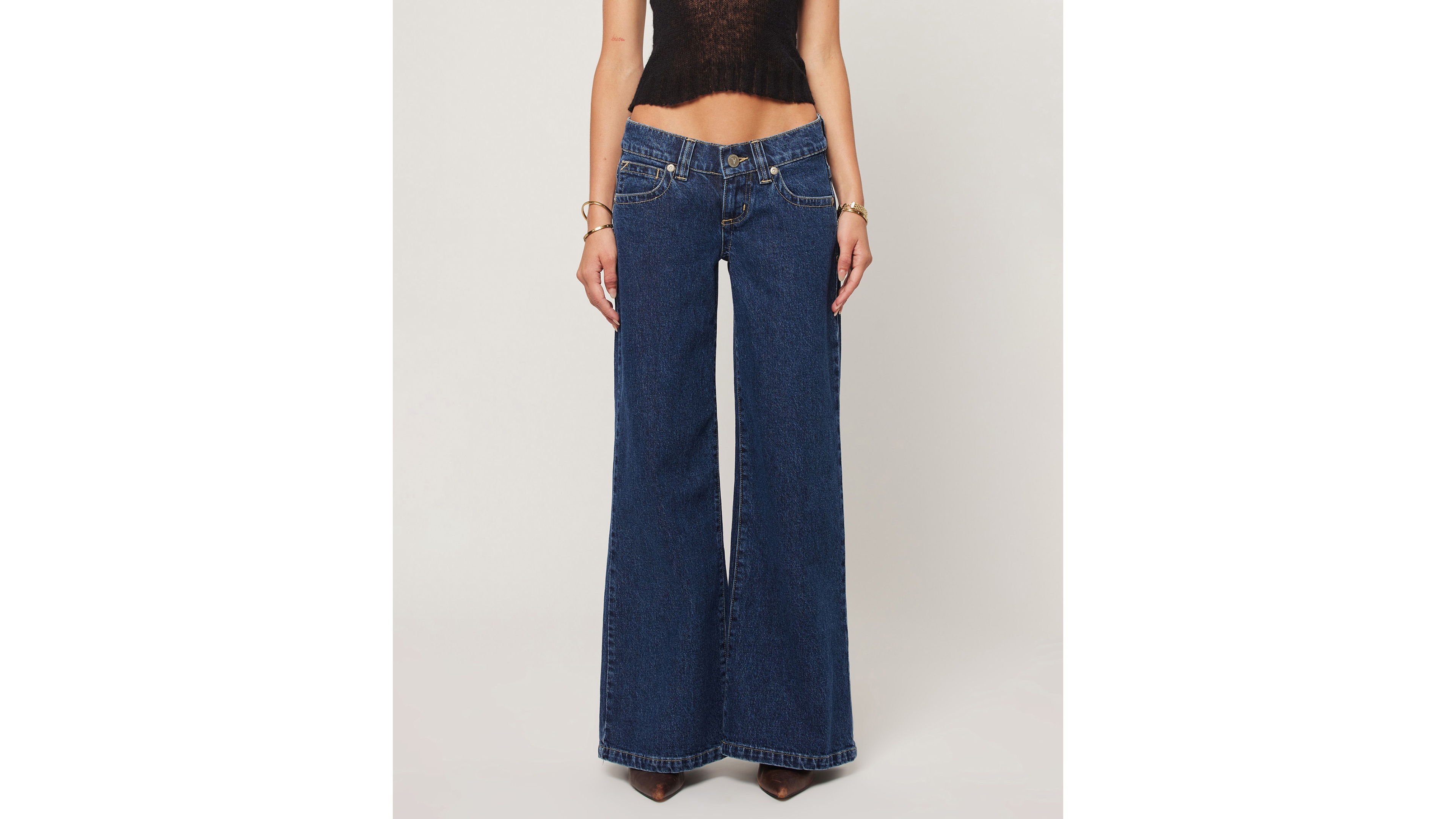 Abrand Women's 00 Tara Low-Rise Wide-Leg Jeans