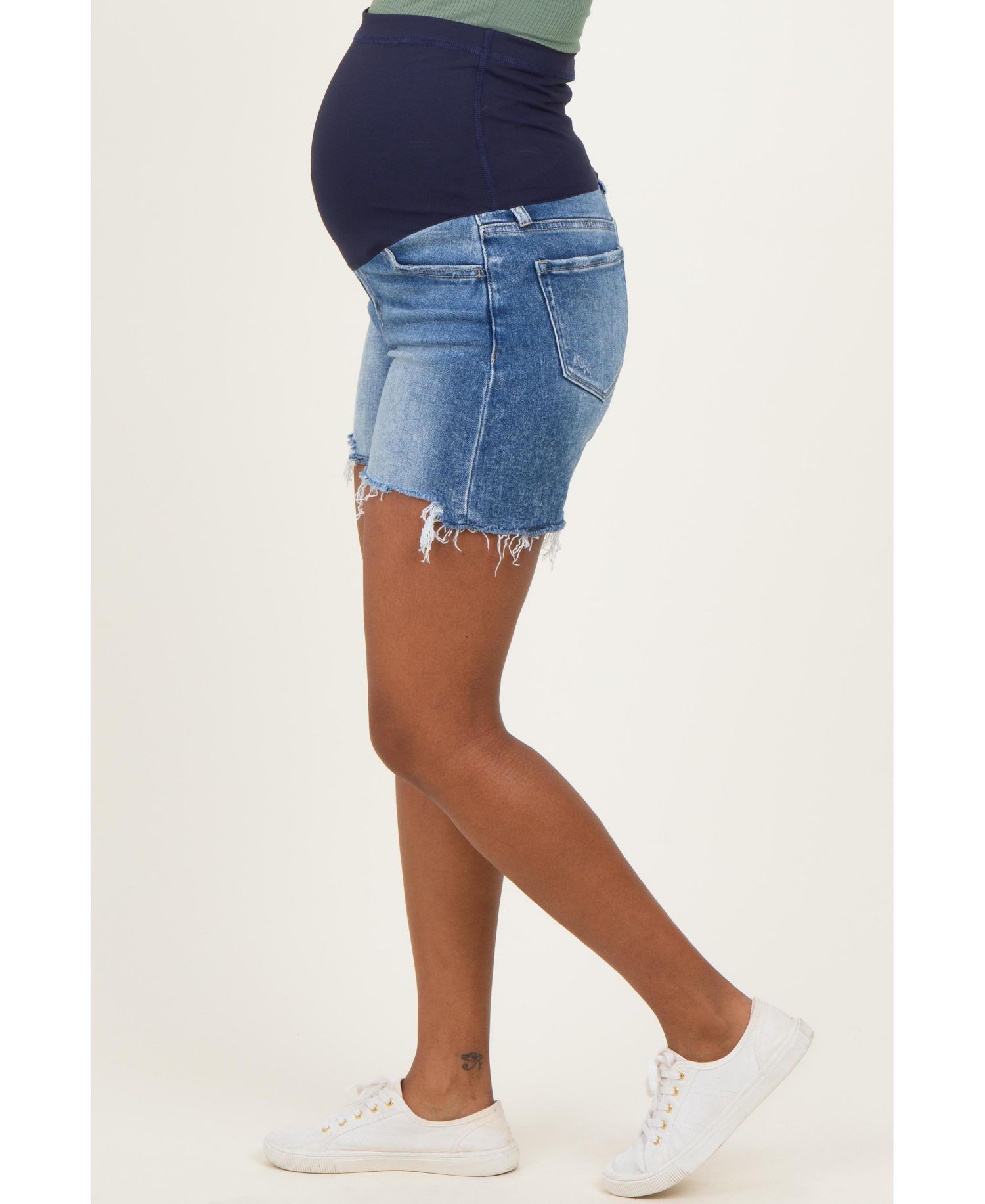 Women's Blue Distressed Frayed Hem Denim Shorts