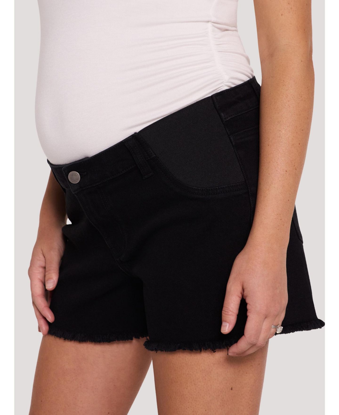 Женские шорты Motherhood Maternity Under the Belly Cut Off Denim Maternity Short, цвет: Чёрный — фото 4