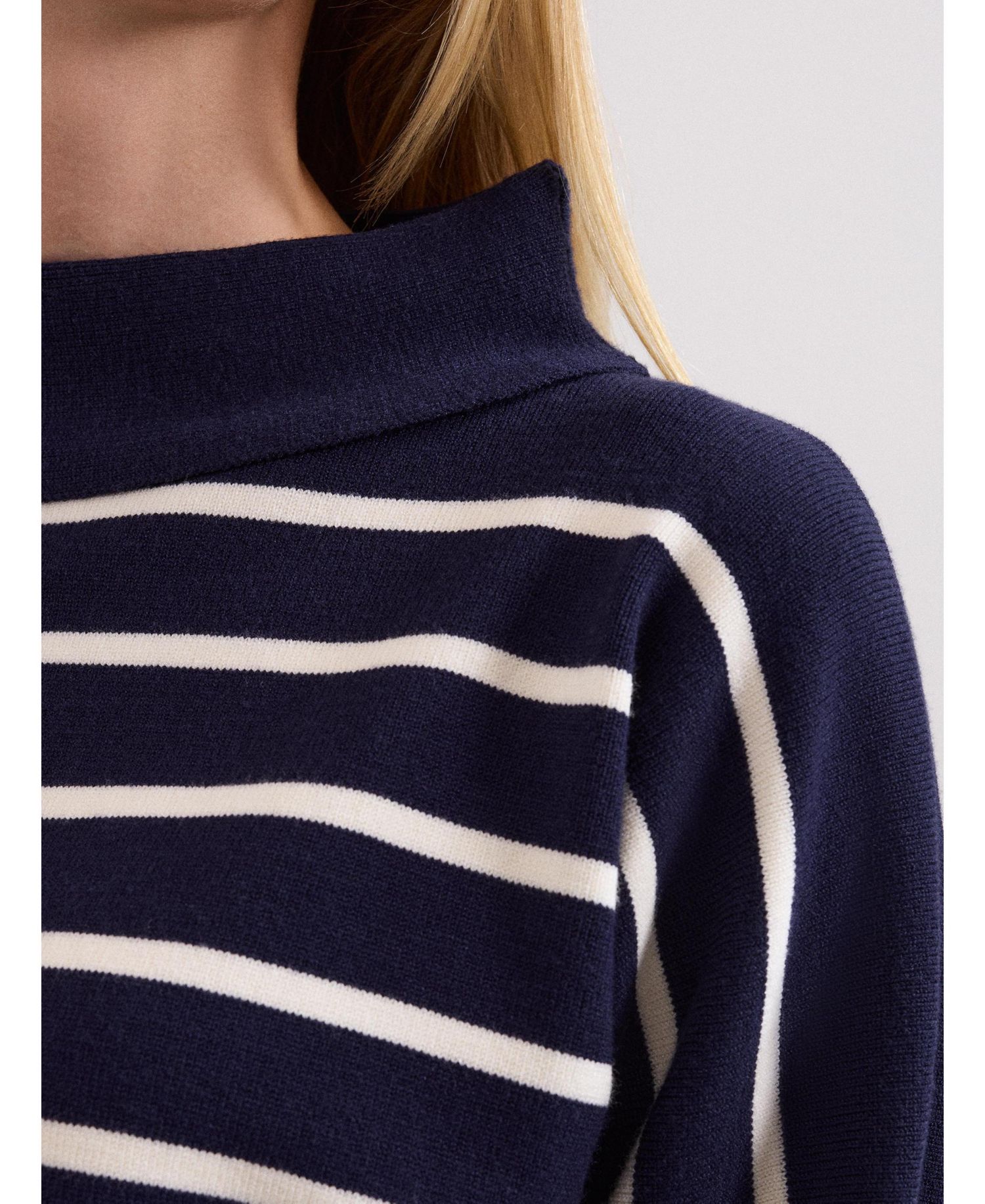 Women's Salima Roll-Neck Jumper