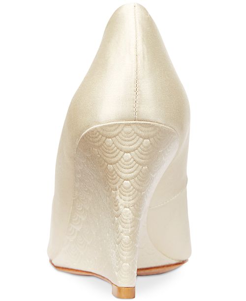 badgley mischka dara wedge