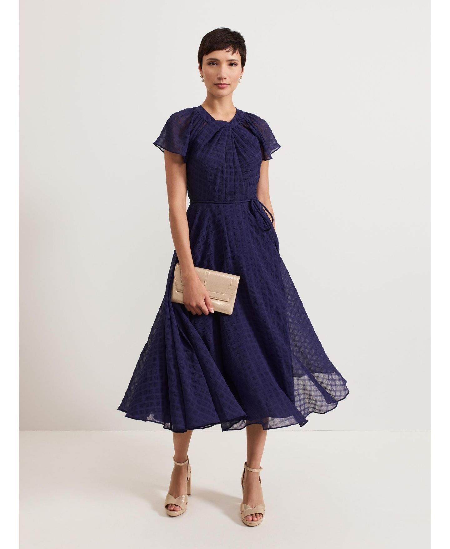 Женское платье Phase Eight Gwen Pleated Textured, цвет: Тёмно-синий — фото 6