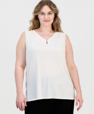 Plus Size V-Neck Sleeveless Top