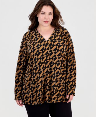 Plus Size V-Neck Long-Sleeve Top