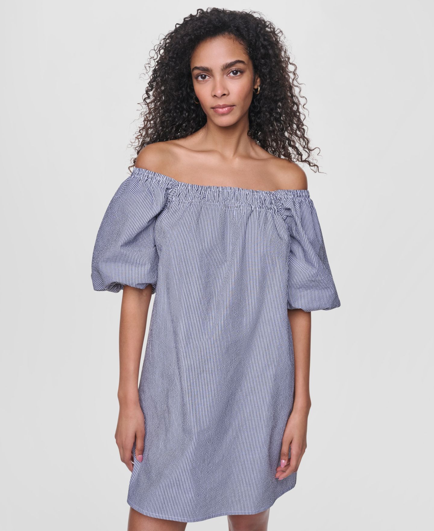 Женское платье DKNY Jeans Half Puff-Sleeve Seersucker Mini with Square Neckline, цвет: Чёрный — фото 2