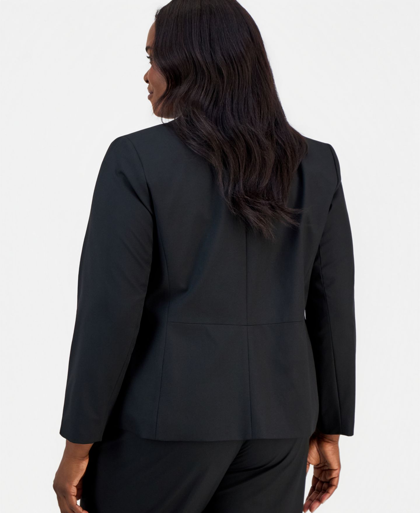 Женский пиджак Kasper Plus Size Machine Washable Notched-Collar Two-Button Blazer, цвет: Чёрный — фото 4