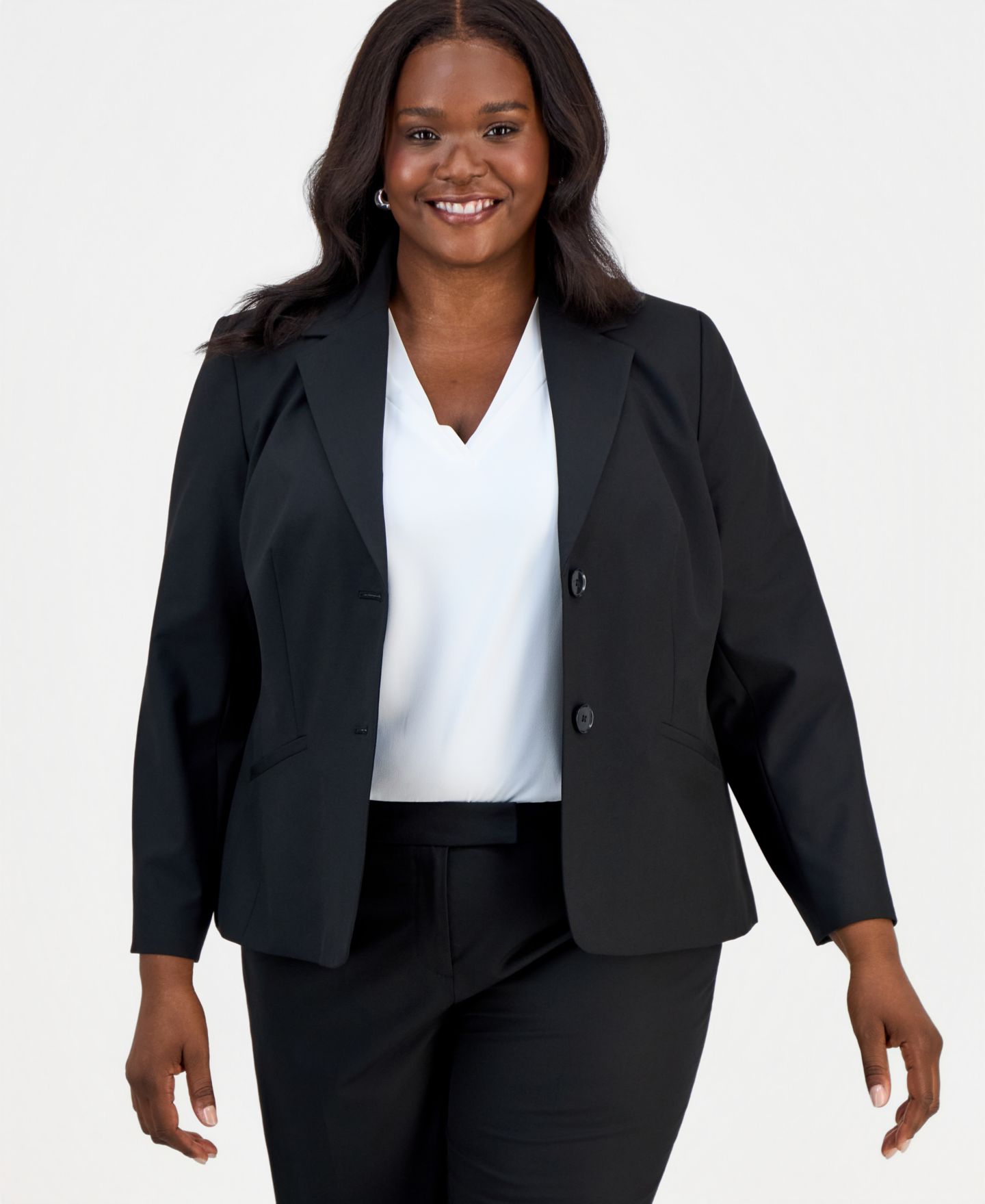 Женские комплекты Kasper Plus Size Washable Bi-Stretch Notched-Collar Two-Button Blazer & Straight-Leg Pants, цвет: Чёрный — фото 2
